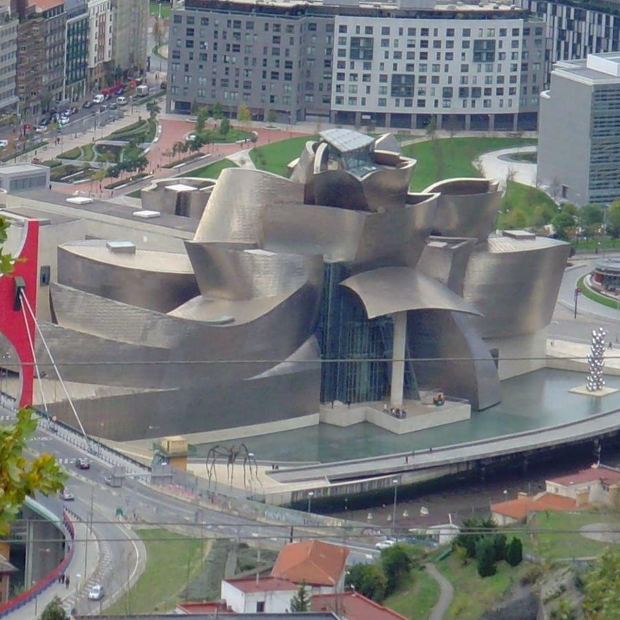 Appartamento Guggenheim Bilbao Center Esterno foto